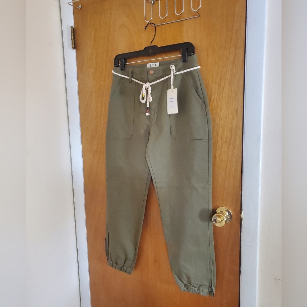 L.T.J olive green pants with cuffed zipper hem and rope tie accent size L NWT